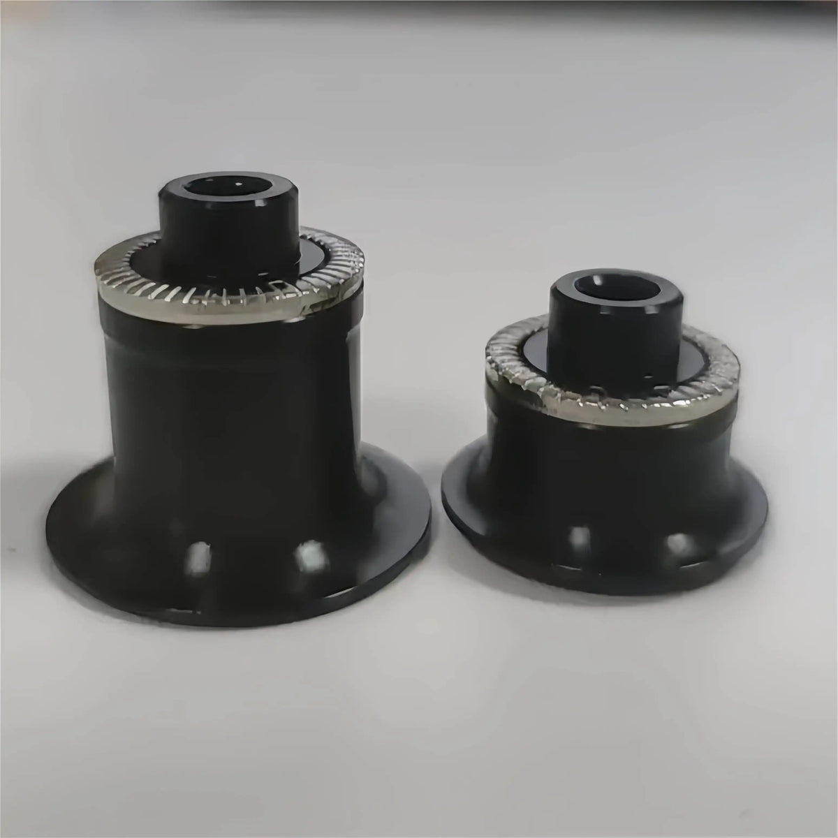 Superteam A Pair Of End Cap Disc Break QR For Carbon Wheels